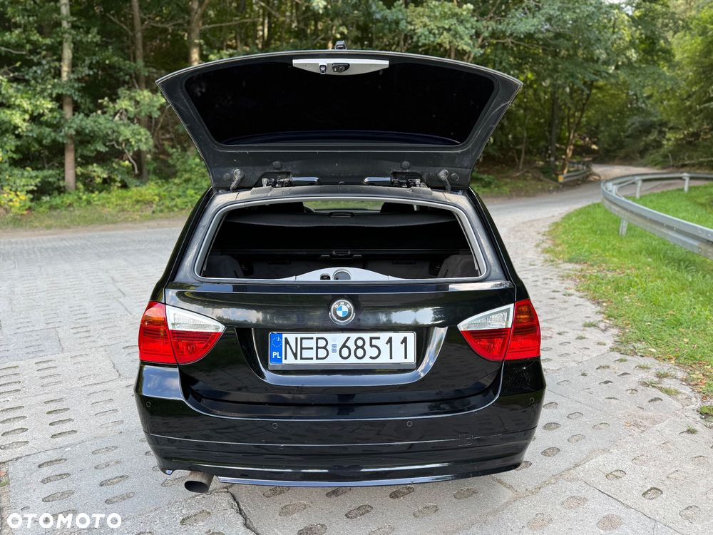 BMW Seria 3 - 23