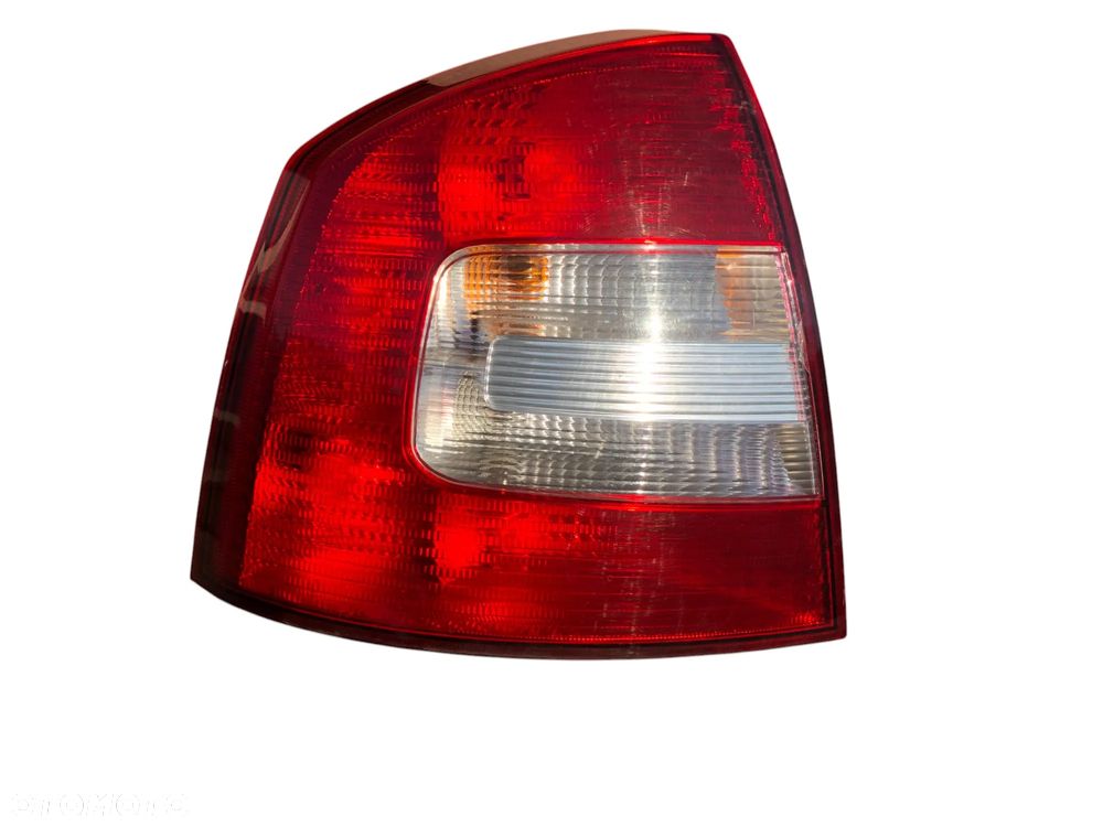 Lampa Lewa Tył Skoda Octavia II Lift Sedan 1Z5945095B (2008-2013)- Gwarancja Wysyłka Montaż - 2
