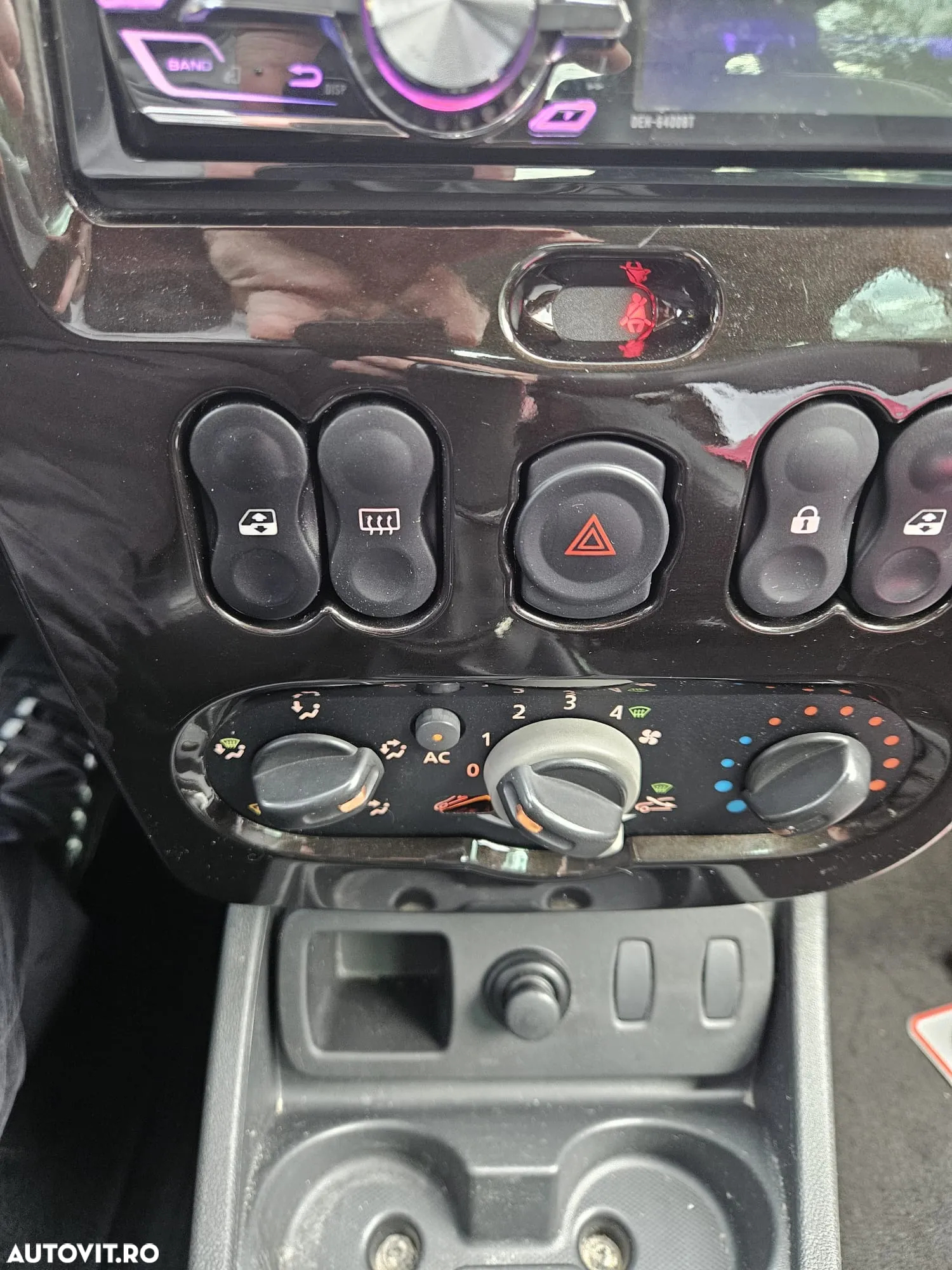 Dacia Duster 1.6 4x2 Ambiance - 8