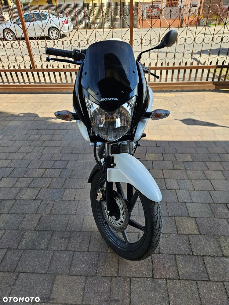 Honda CBF - 3