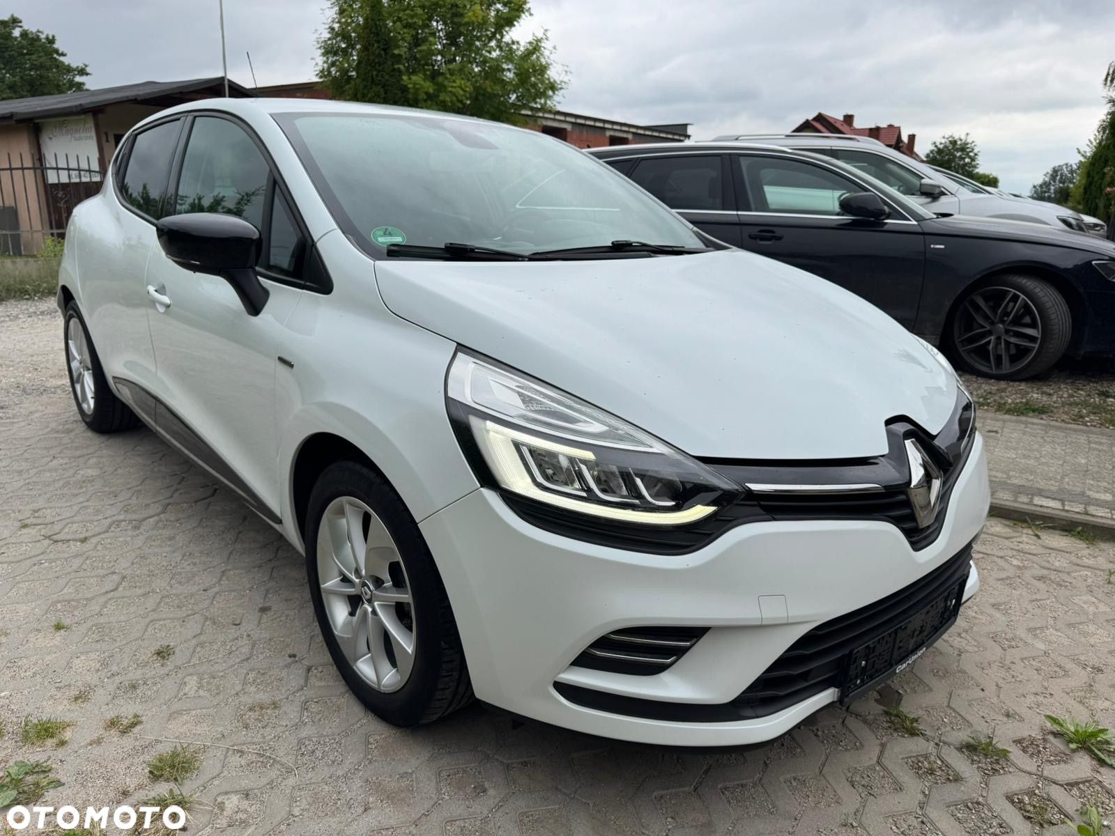 Renault Clio 0.9 Energy TCe Intens - 1