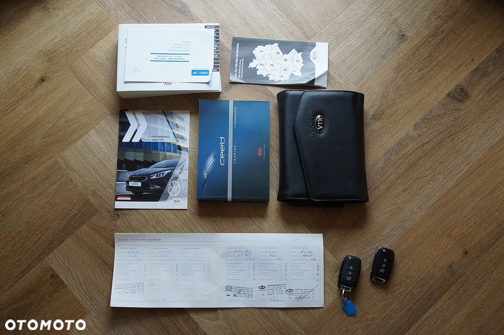 Kia Ceed 1.4 CVVT ISG Dream Team Edition - 25