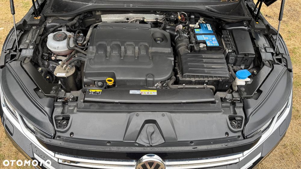 Volkswagen Arteon 2.0 TDI SCR R-Line DSG - 22