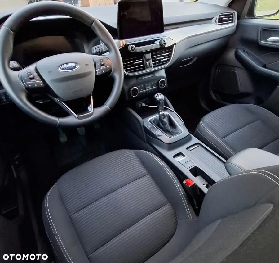 Ford Kuga 1.5 EcoBoost FWD Titanium - 5