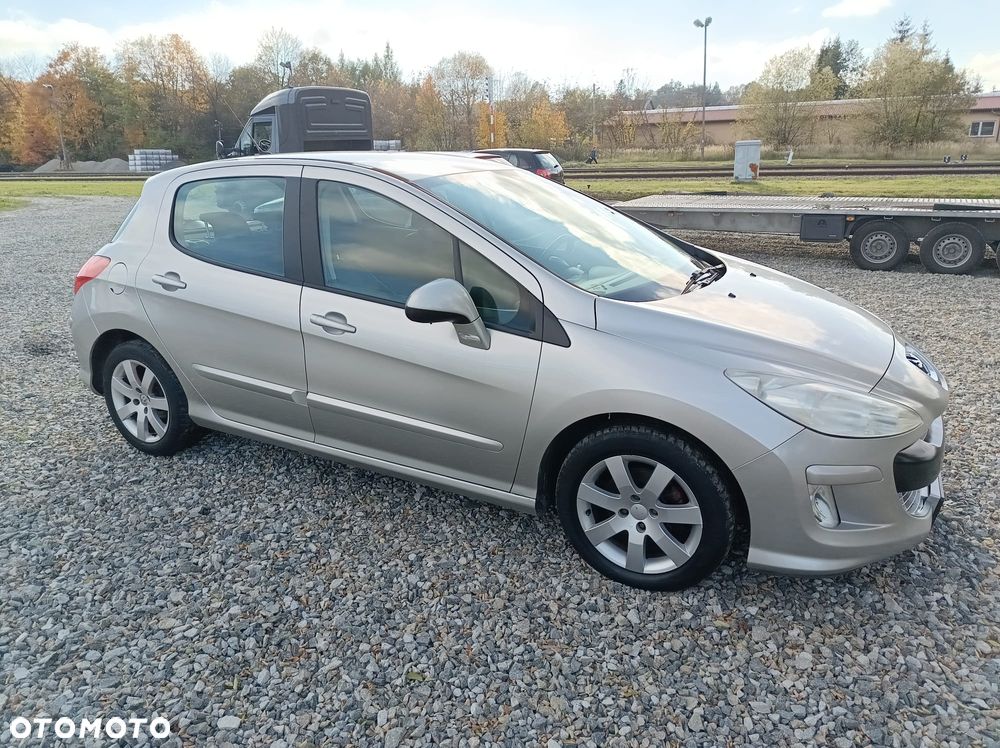 Peugeot 308 - 15