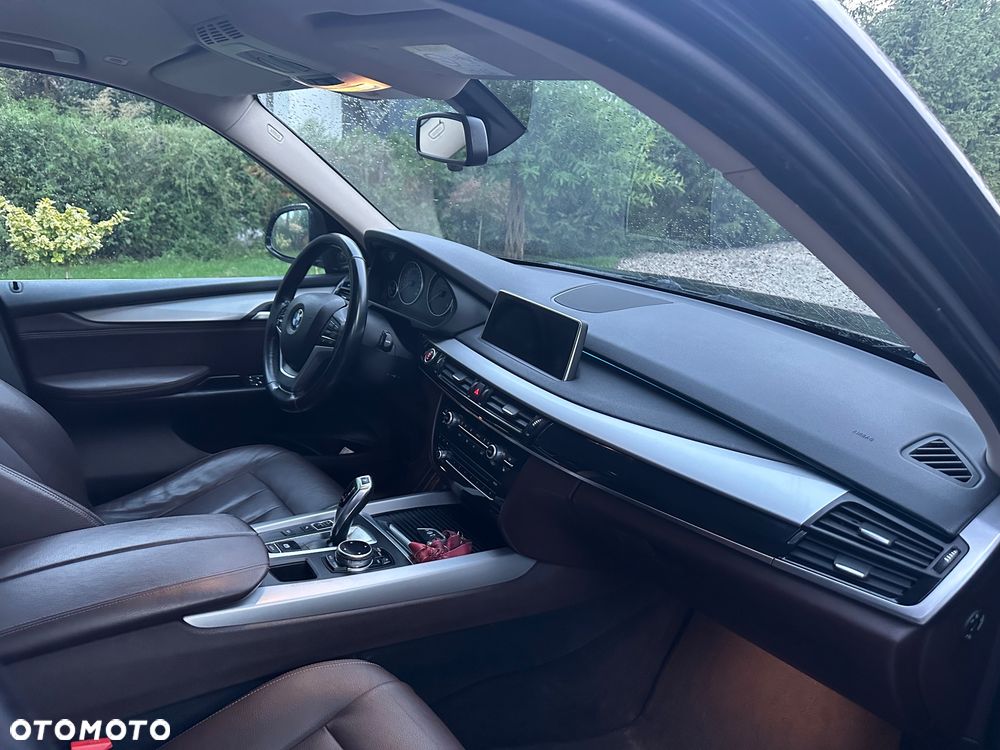 BMW X5 xDrive25d - 12