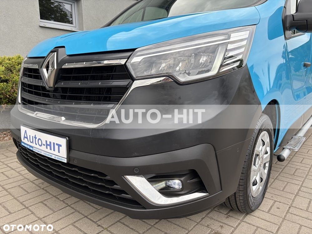 Renault Trafic - 17