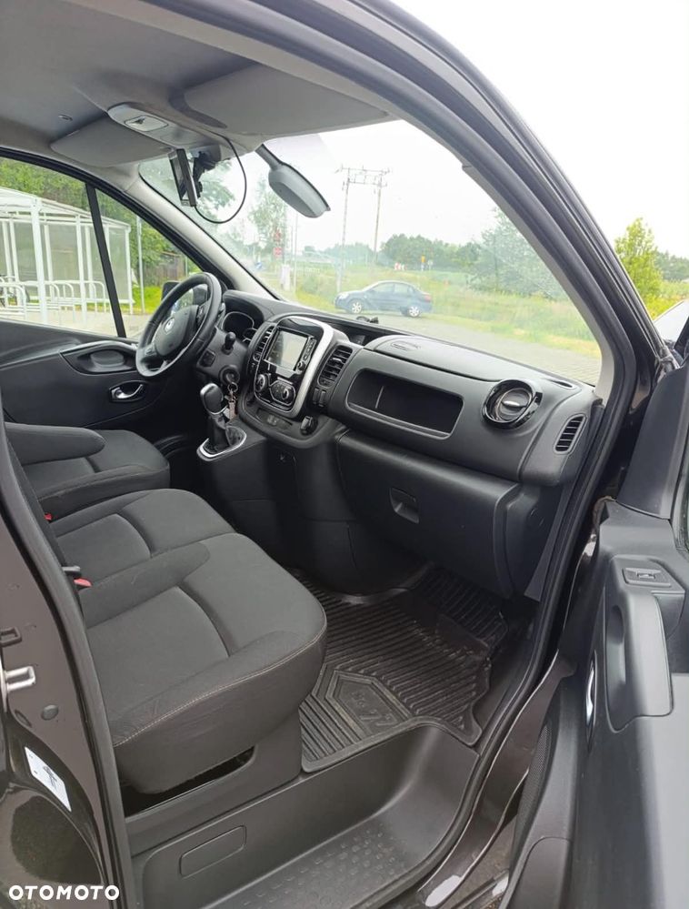 Renault Trafic - 8