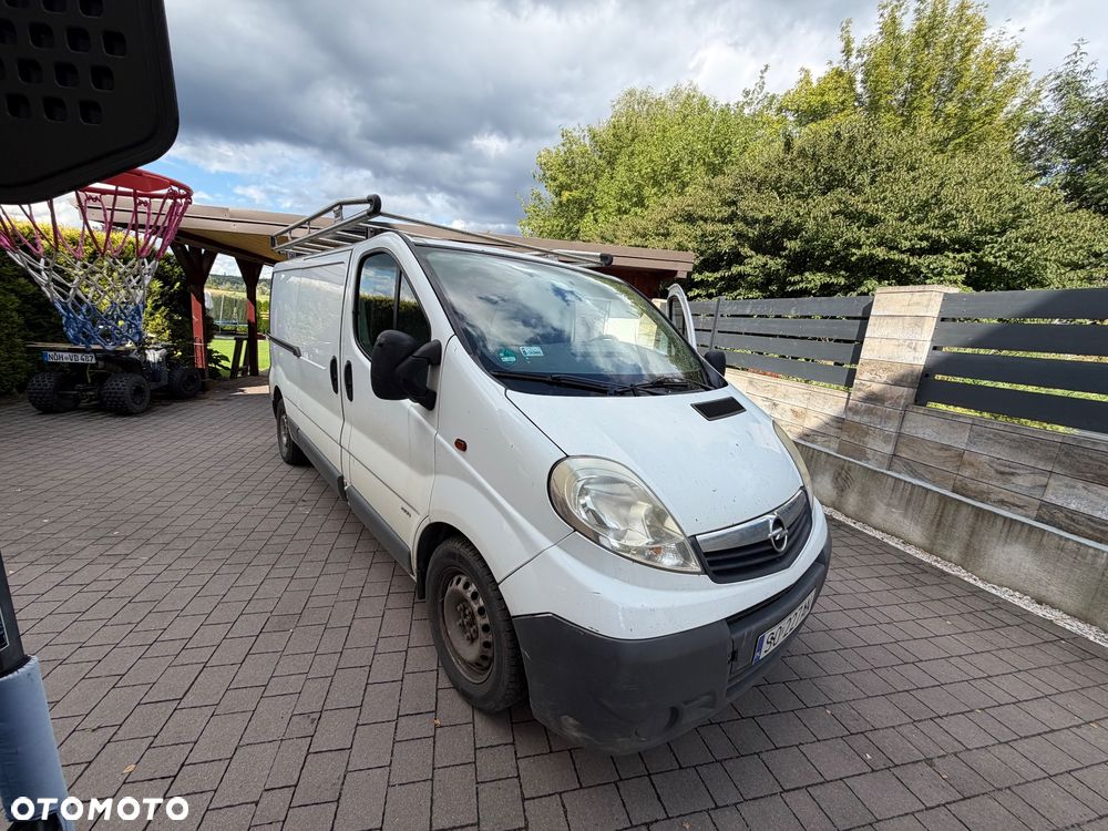 Opel Vivaro L2H1 2.9t - 2