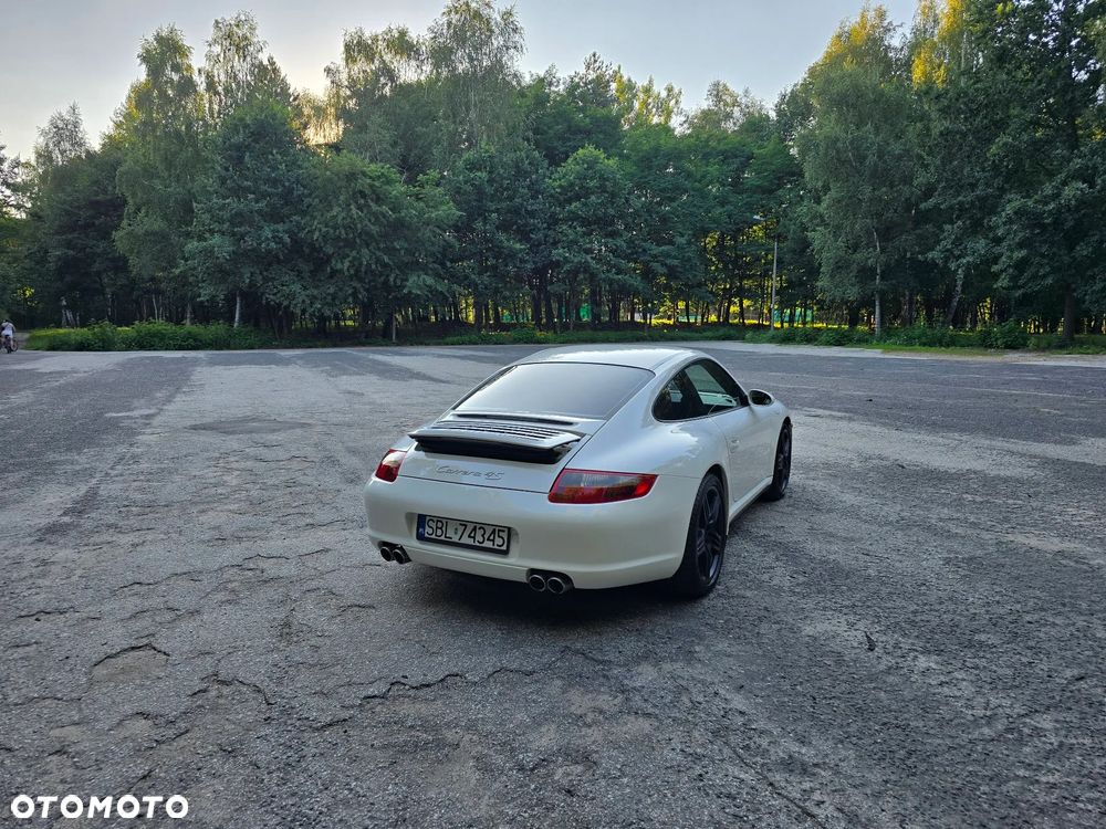 Porsche 911 Carrera 4 S Tiptronic - 29