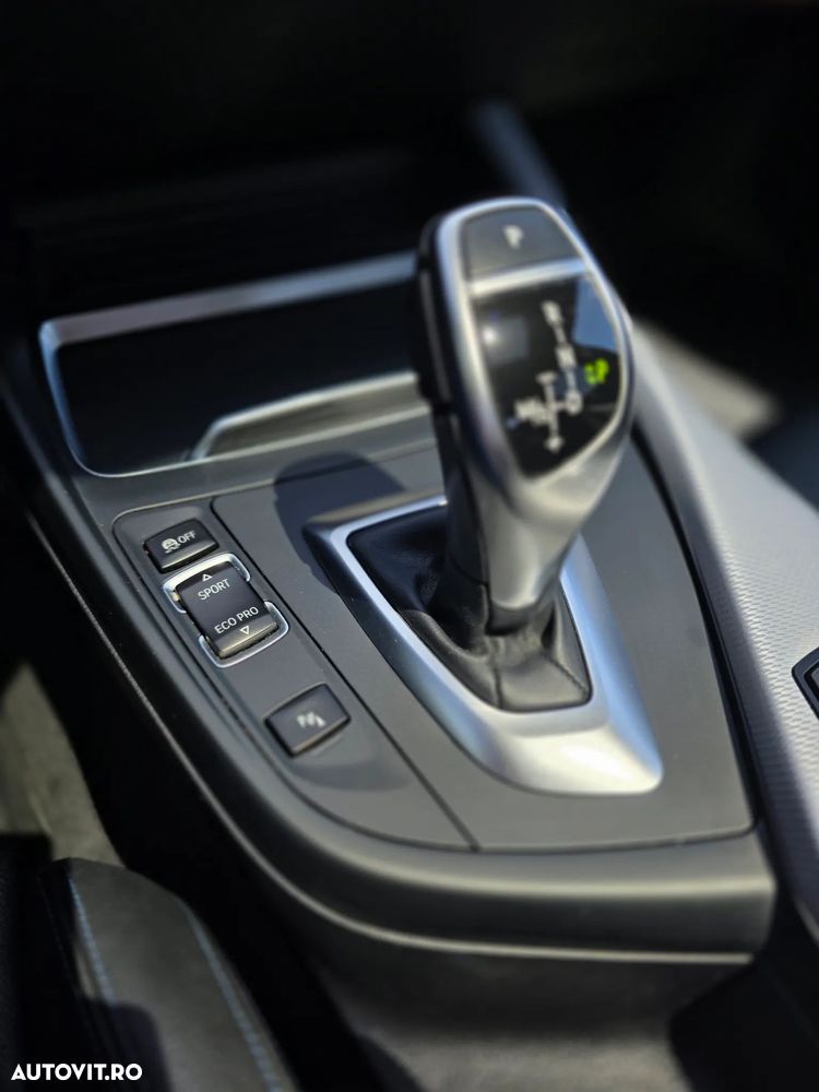 BMW Seria 1 125d AT M Sport Shadow - 20