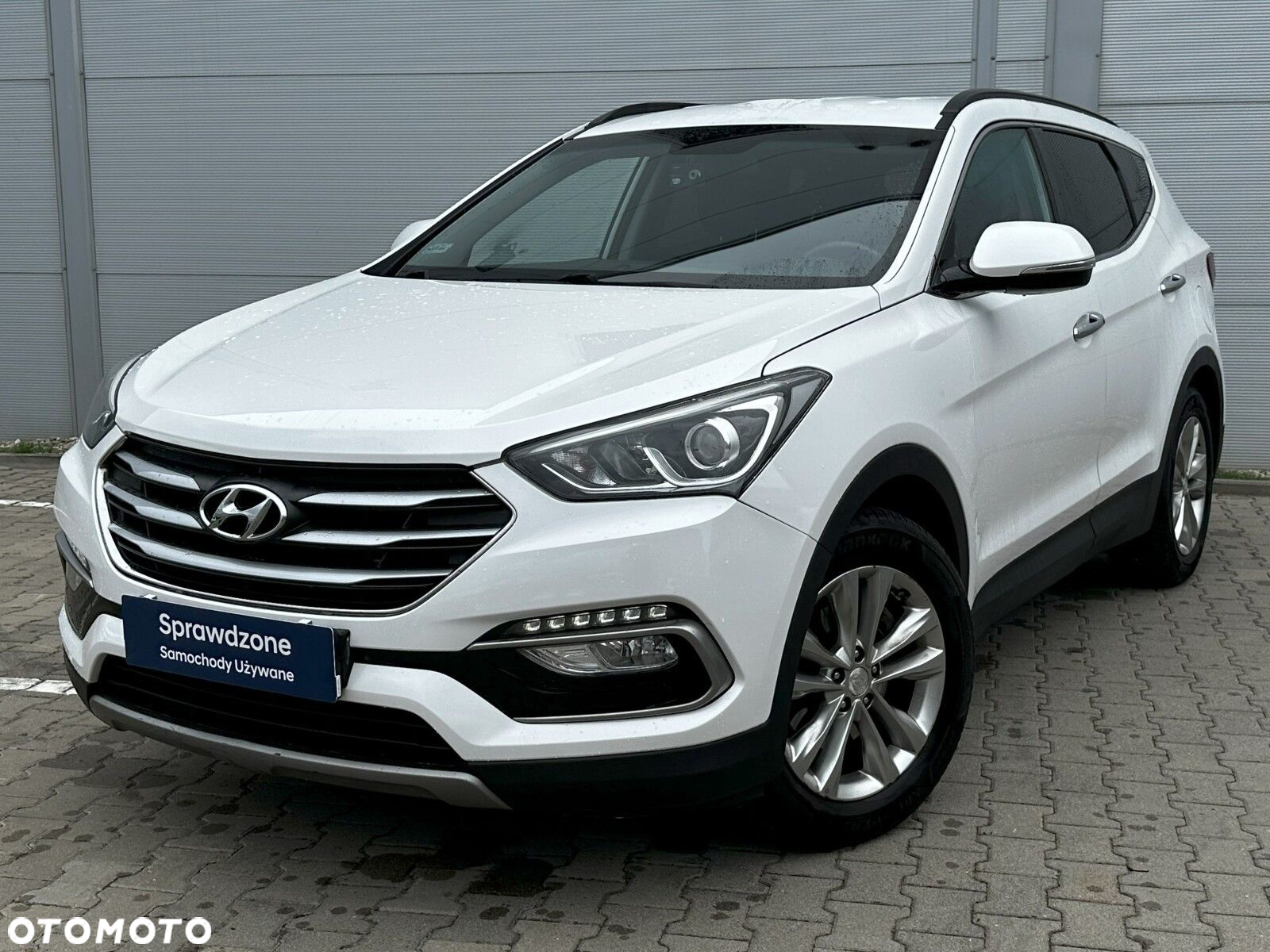 Hyundai Santa Fe - 2