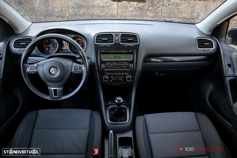 VW Golf 1.6 TDi Confortline - 4