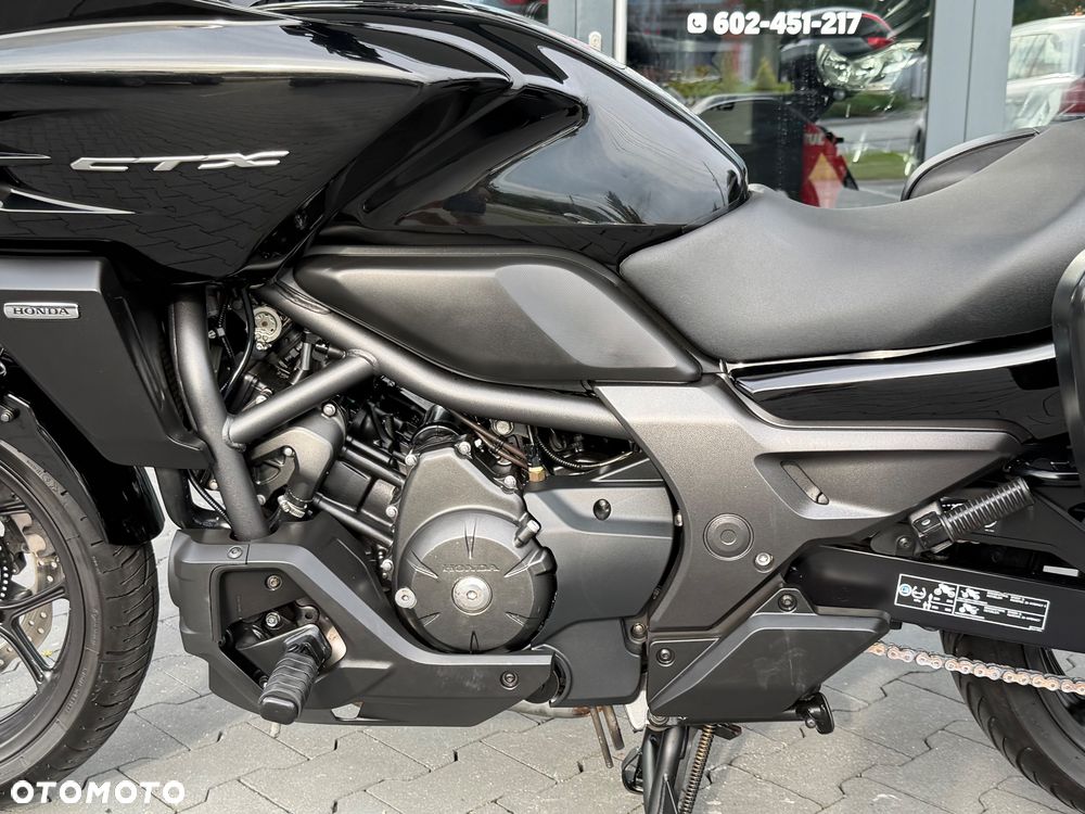Honda CTX - 30