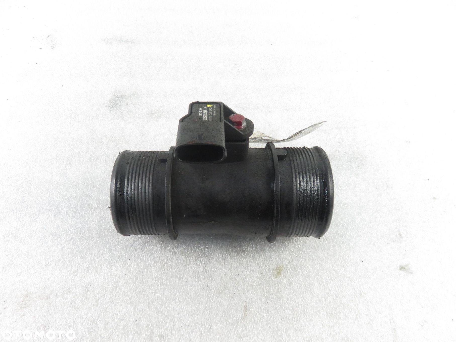 PRZEPŁYWOMIERZ IVECO DAILY VI 3.0 NaturalPower 504208311 0261230042 - 1