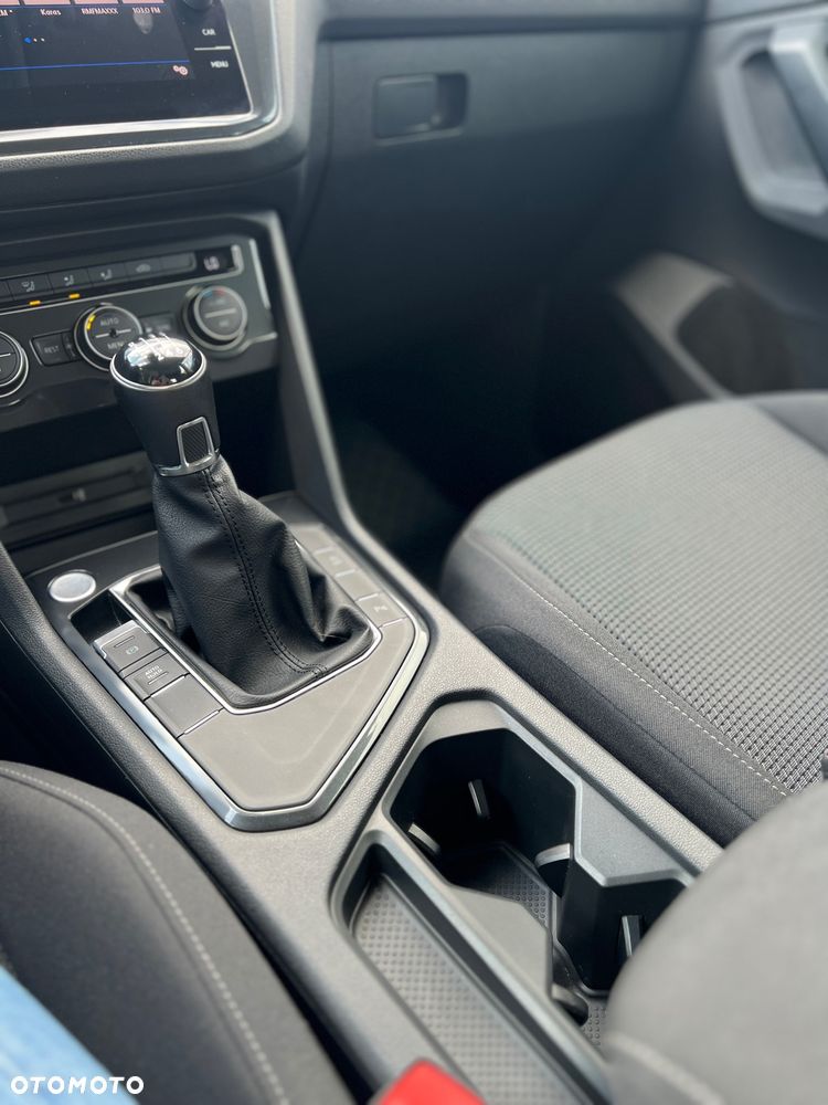 Volkswagen Tiguan 1.5 TSI EVO Trendline - 16
