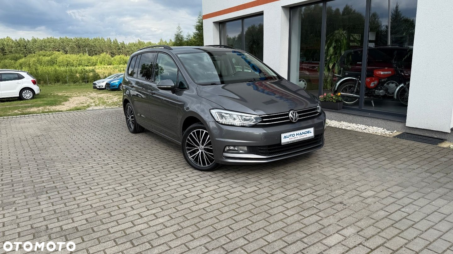Volkswagen Touran - 3