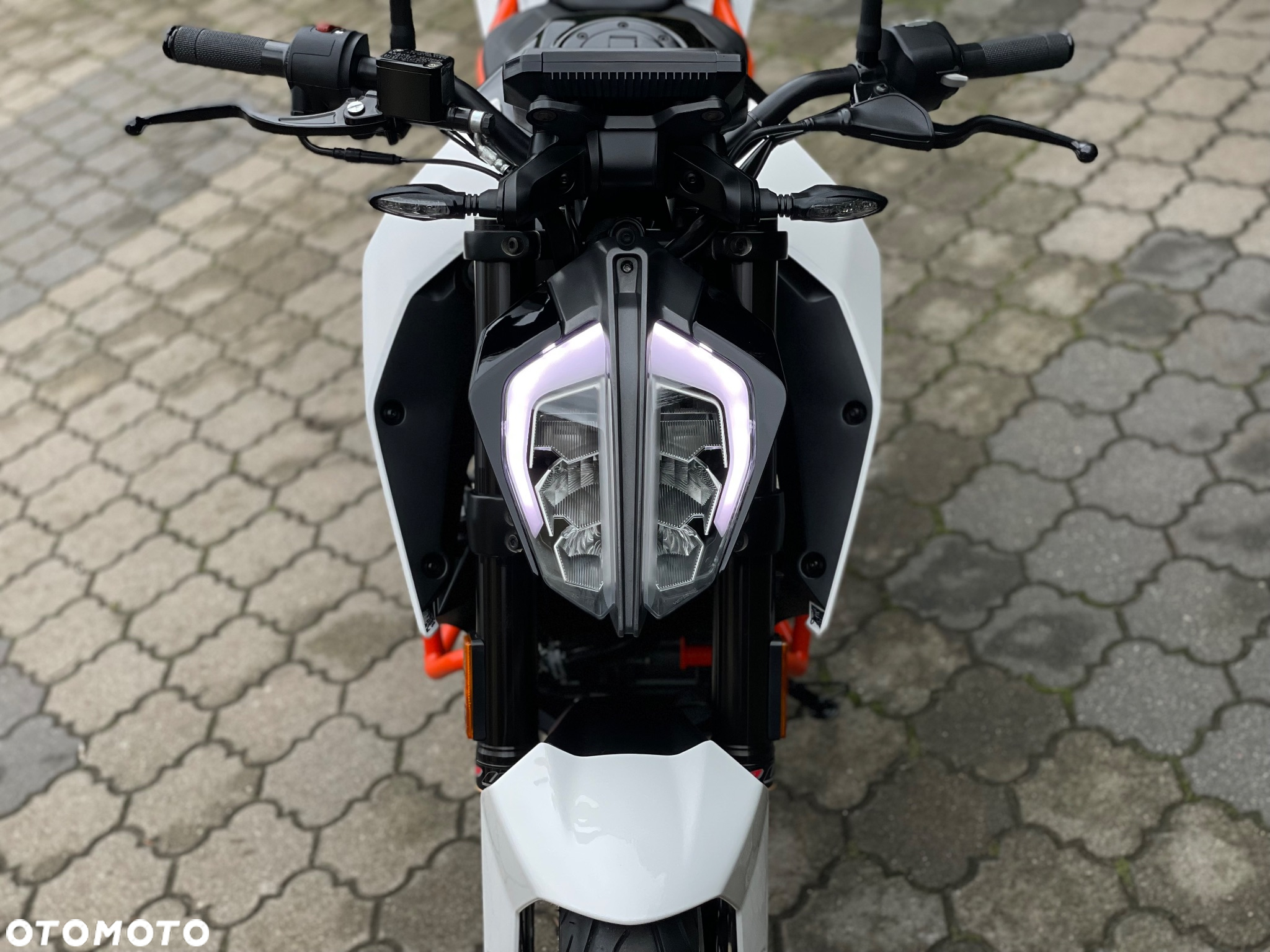 KTM Duke - 23
