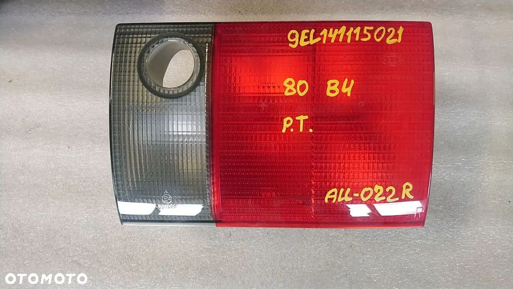 LAMPY TYŁ LEWE PRAWE AUDI - 15