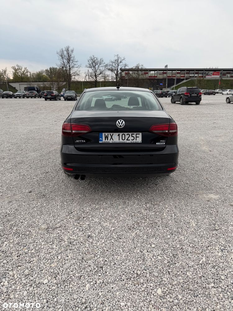 Volkswagen Jetta 2.0 TDI DPF BMT Trendline - 14