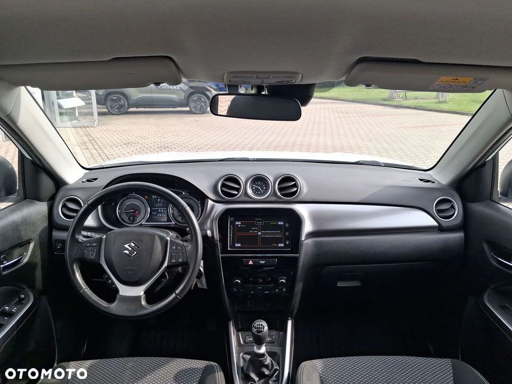 Suzuki Vitara 1.4 Boosterjet SHVS Premium 2WD - 25