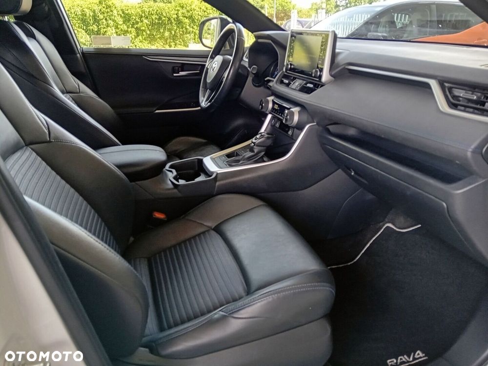 Toyota RAV4 2.5 Hybrid Selection 4x2 - 6