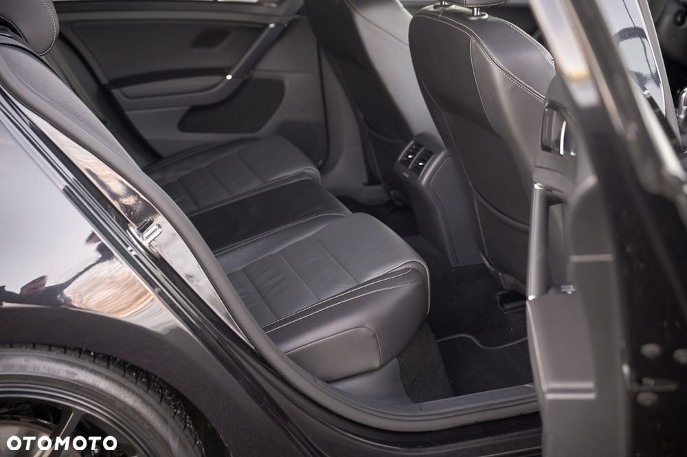 Volkswagen Golf 2.0 TSI BMT 4Mot R DSG - 30