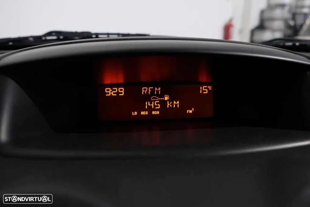 Citroën C2 1.4 HDi VTR - 12