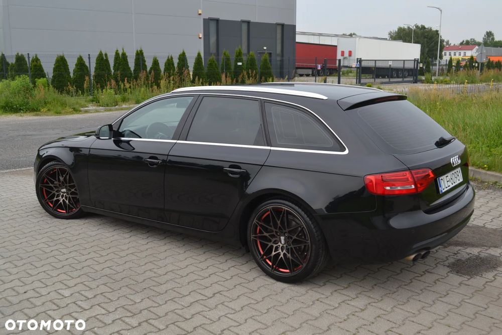 Audi A4 Avant 2.0 TDI DPF Ambition - 11