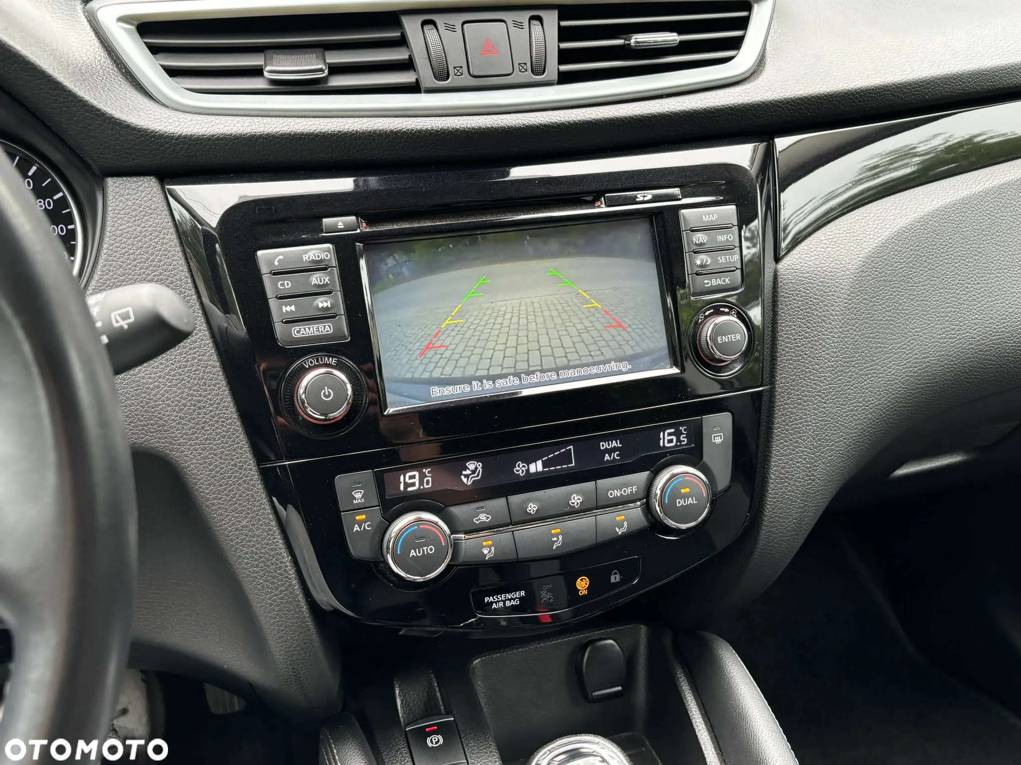 Nissan Qashqai 1.2 DIG-T Visia EU6 - 16