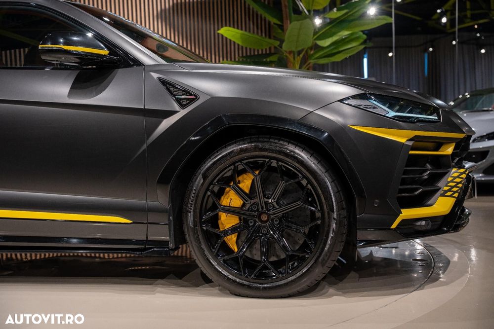 Lamborghini URUS - 9