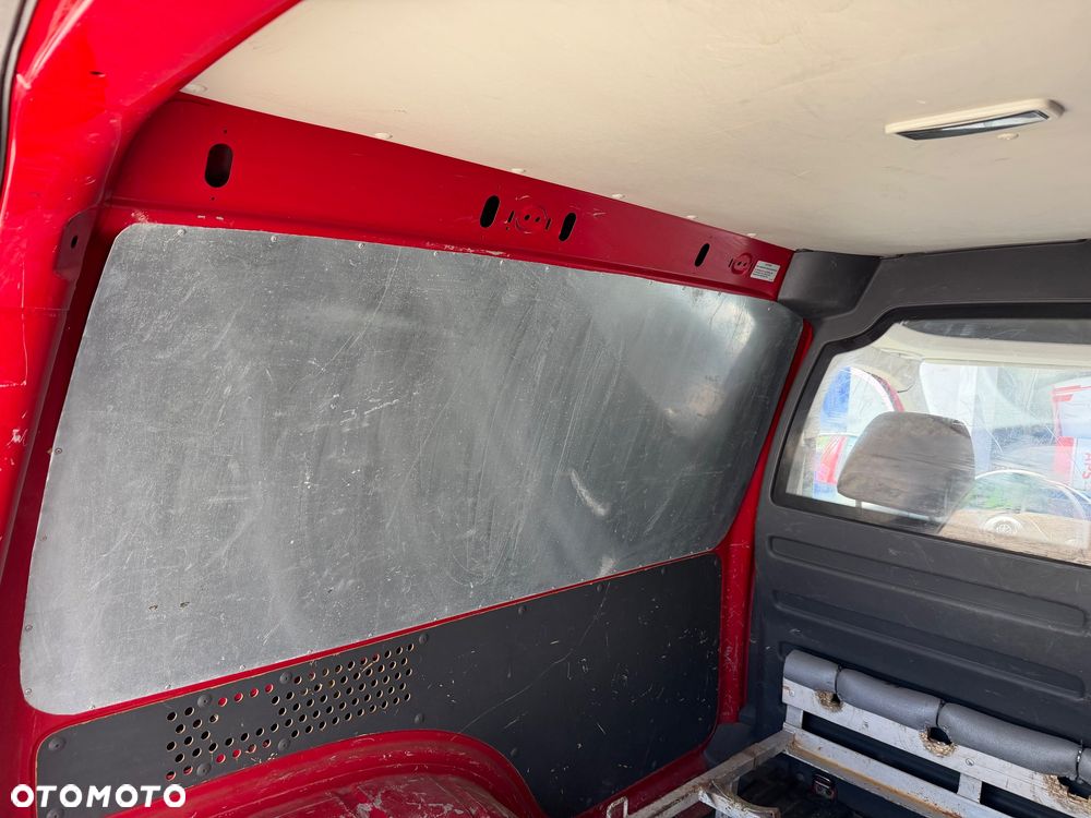Volkswagen Caddy - 7
