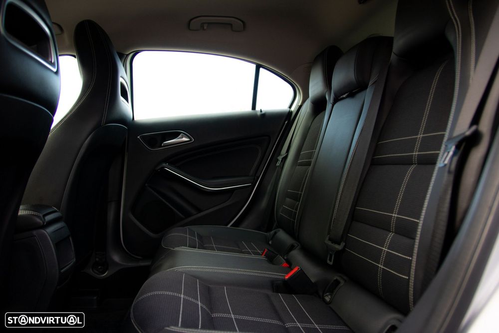 Mercedes-Benz A 180 CDi BE Urban - 39