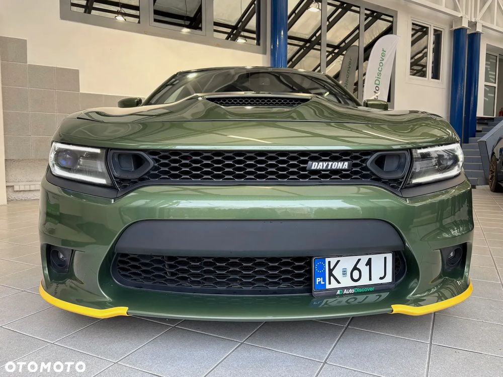Dodge Charger 6.4 Scat Pack - 6