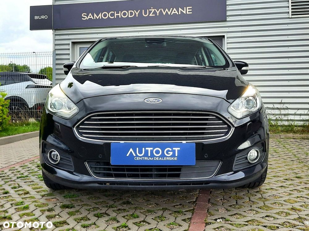Ford S-Max - 21