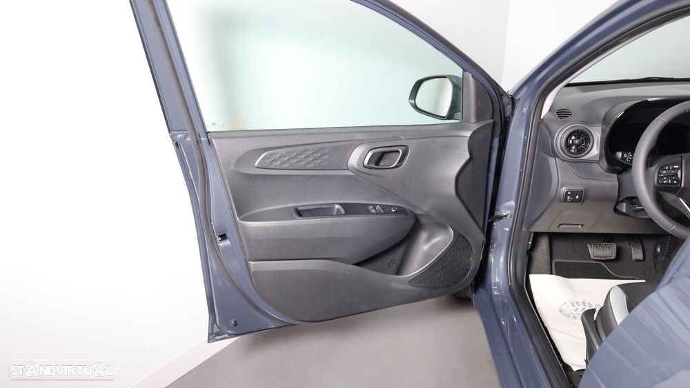 Hyundai i10 1.0 Comfort AMT - 9