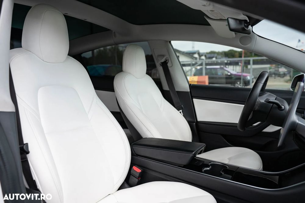 Tesla Model 3 Langstreckenbatterie Allradantrieb Dual Motor - 11