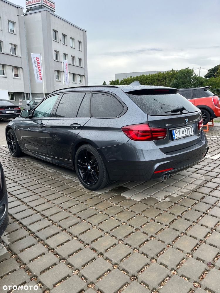 BMW Seria 3 320d xDrive M Sport - 4