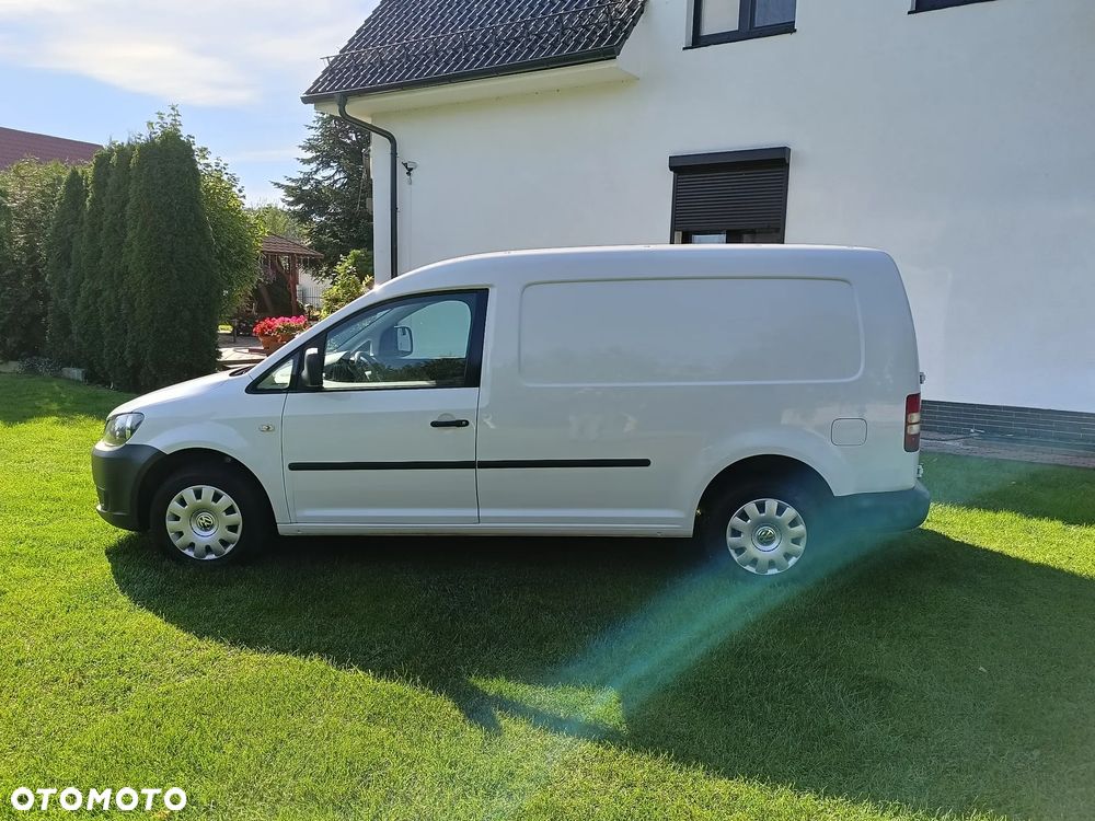 Volkswagen Caddy Maxi - 13