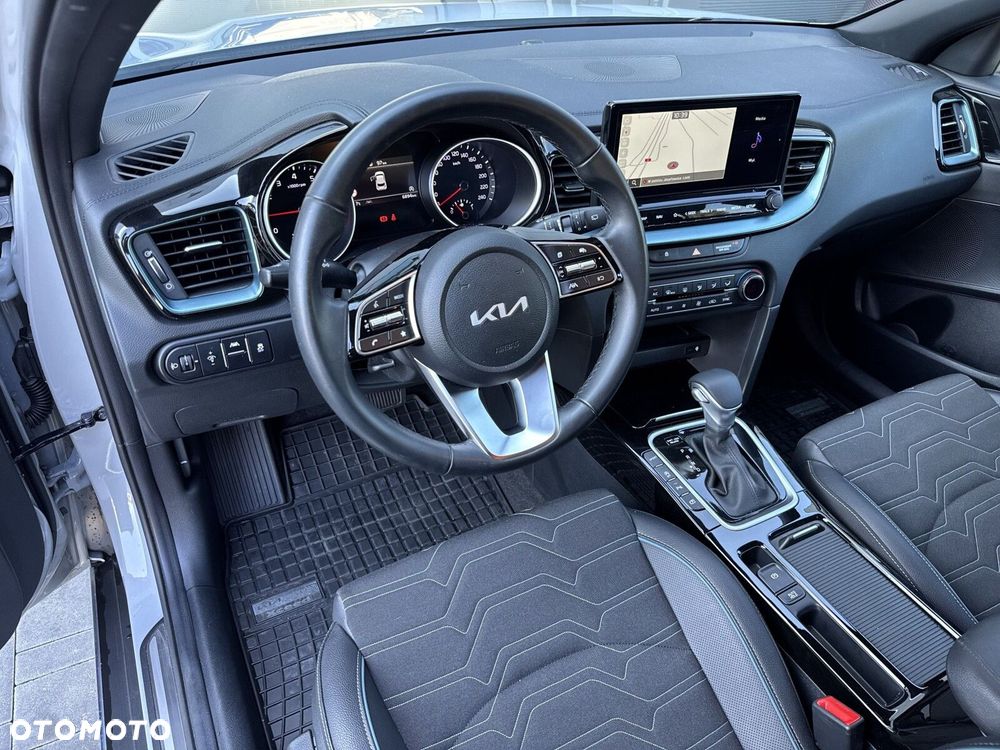 Kia XCeed 1.6 T-GDI Tribute DCT - 17