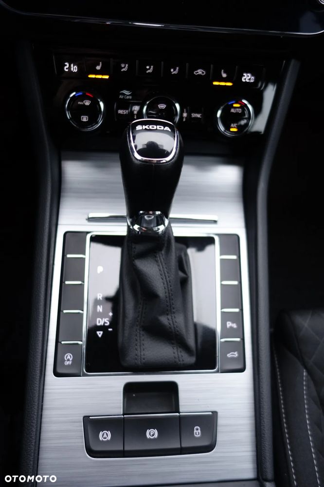 Skoda Superb 1.5 TSI DSG Style - 22