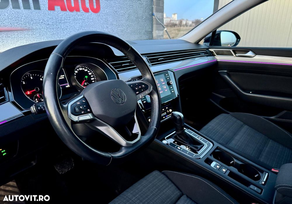 Volkswagen Passat 2.0 TDI SCR DSG Business - 5