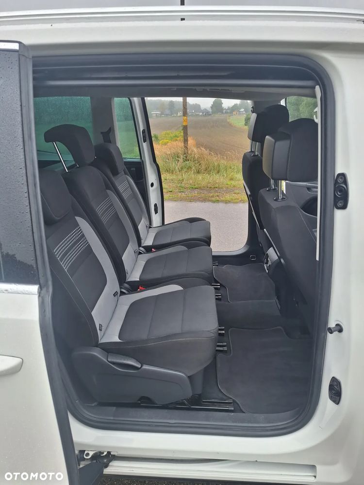Volkswagen Sharan 2.0 TDI 4Mot Highline - 23
