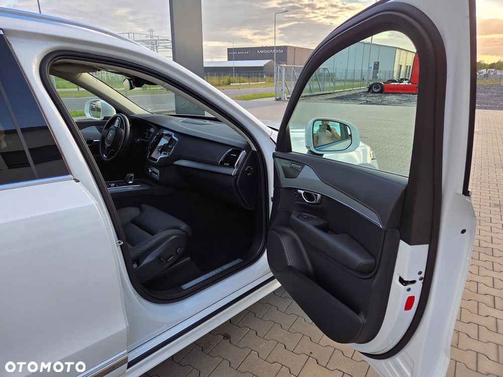 Volvo XC 90 B5 D AWD Plus Bright - 15