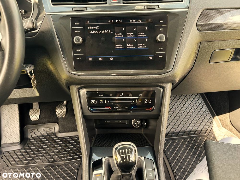 Volkswagen Tiguan - 9