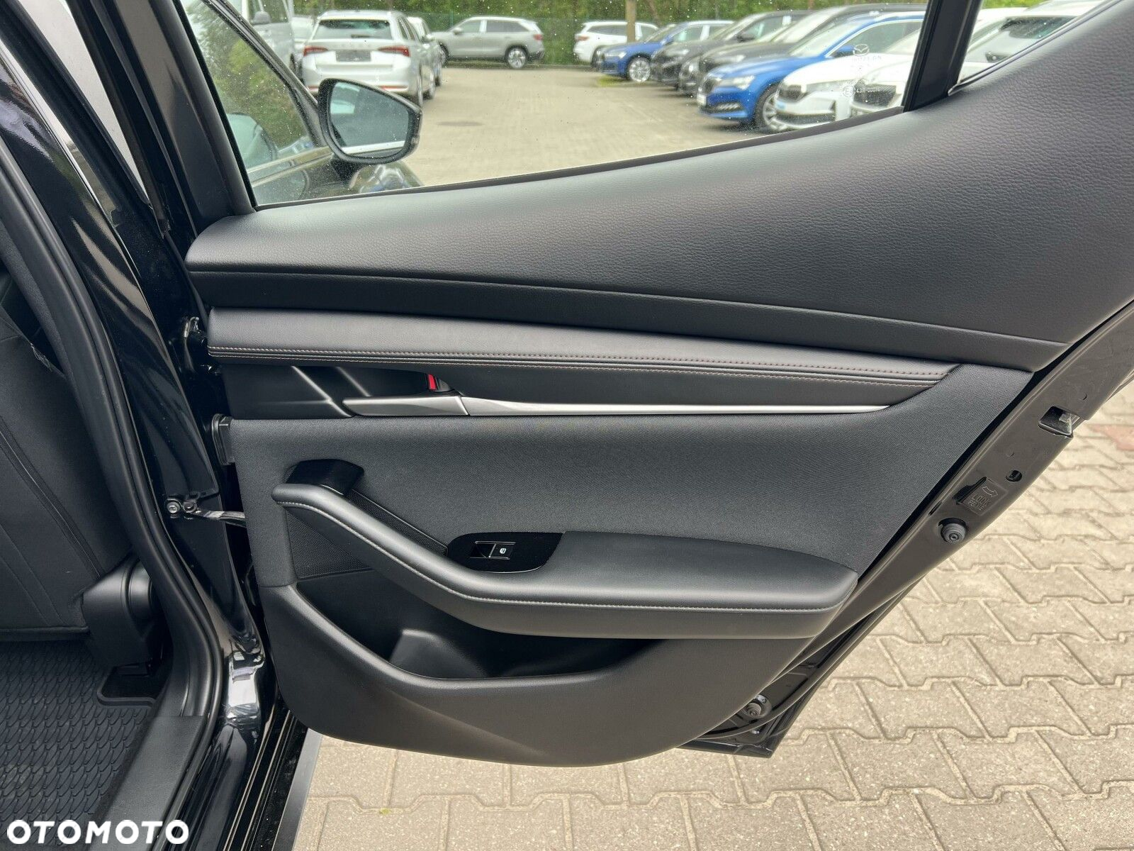 Mazda 3 - 13