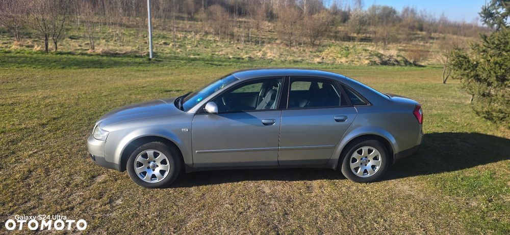Audi A4 Limousine - 7