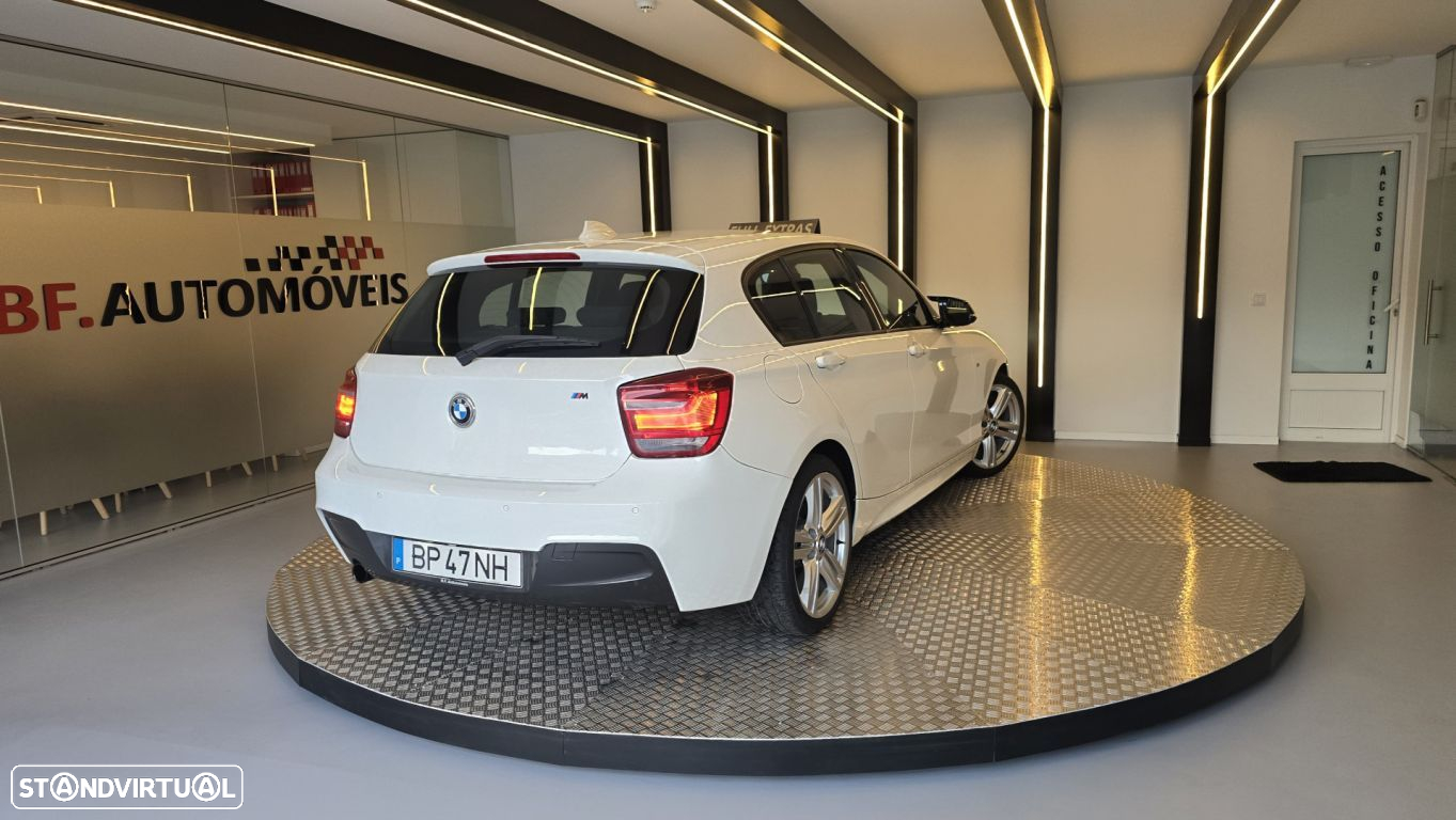 BMW 118 d Pack M - 12