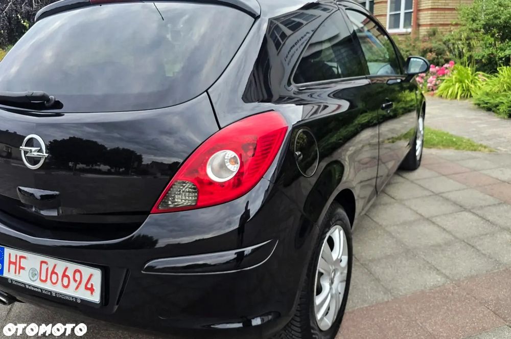 Opel Corsa 1.4 16V Satellite - 17