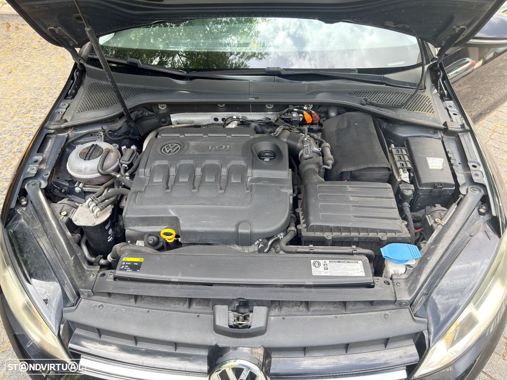 VW Golf 1.6 TDi BlueMotion Comfortline - 17